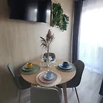 Apartman Przy Promenadzie 1 *